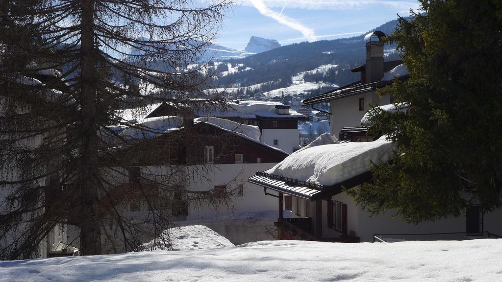 Hotel Bellaria - Cortina D'Ampezzo Bagian luar foto